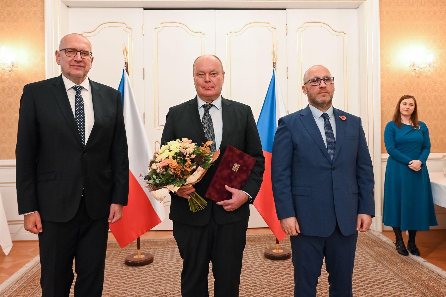 Profesor Karel Bouzek získal Cenu Františka Běhounka