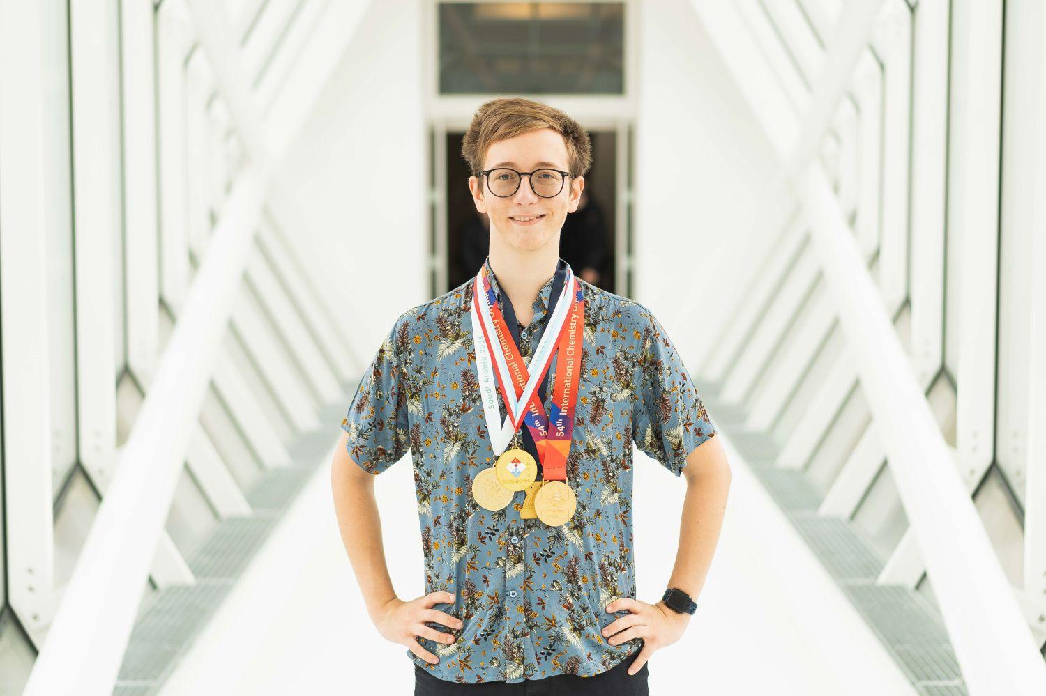 From high school straight into sophomore year at UCT Prague and research into new drugs