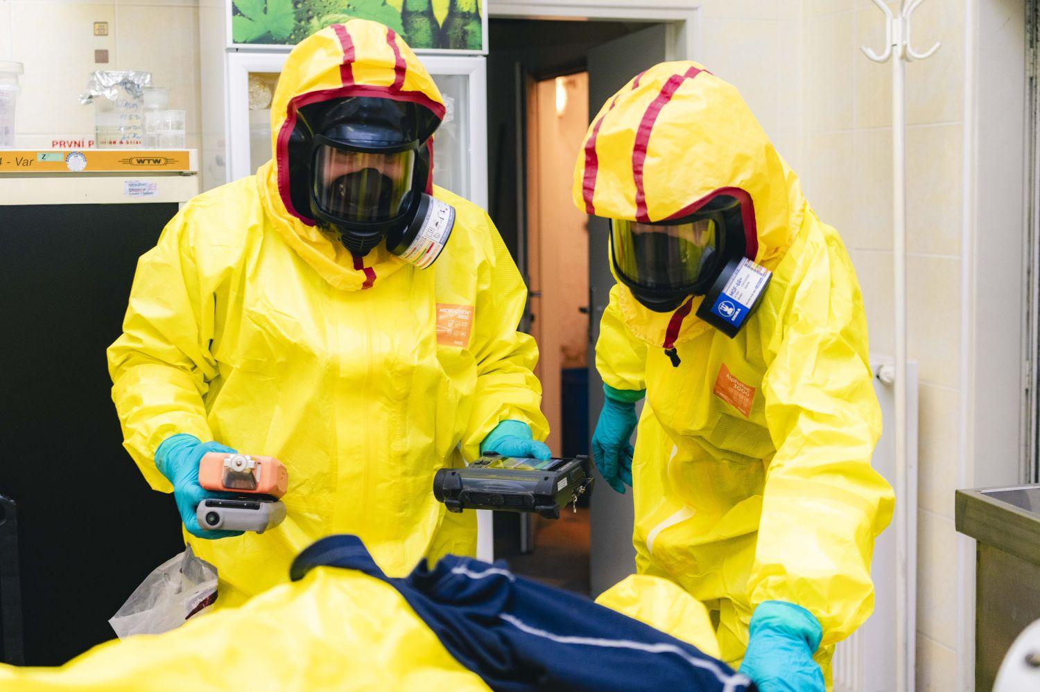 VŠCHT vzdělává Chemickou službu Hasičského záchranného sboru hlavního města Prahy