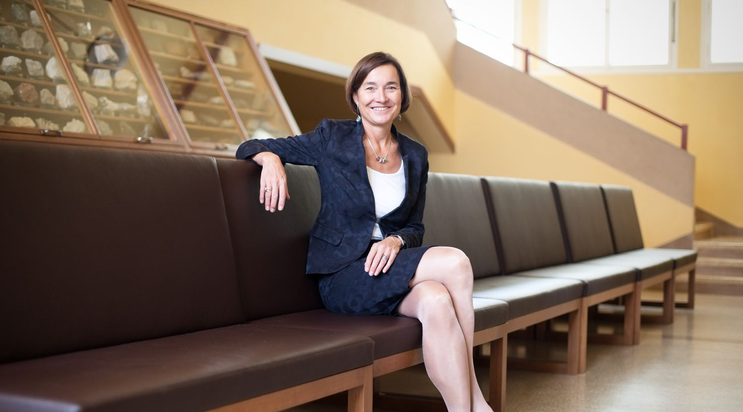 Cesta nesestřižené RNA: Profesorka Rumlová studuje, jak retroviry „hackují“ buňky