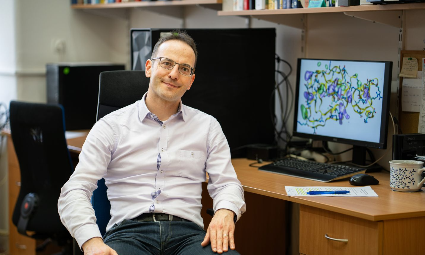 Jan Heyda: Molekulární pohled na bezmembránové organely ve spolupráci s USA