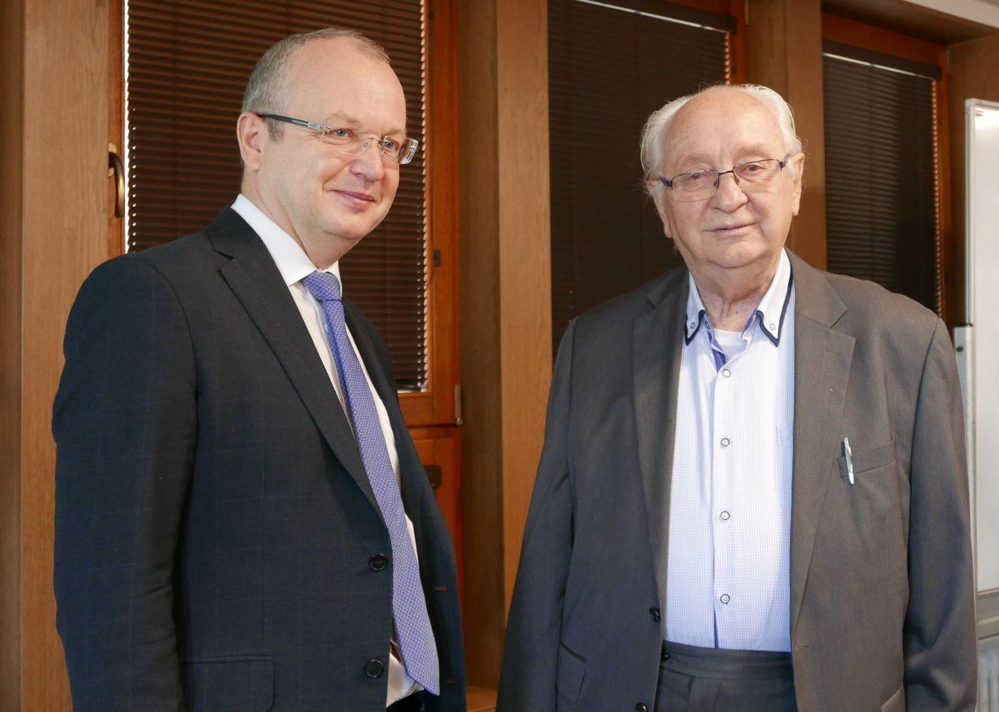 Profesor Pašek získal medaili MPO ČR
