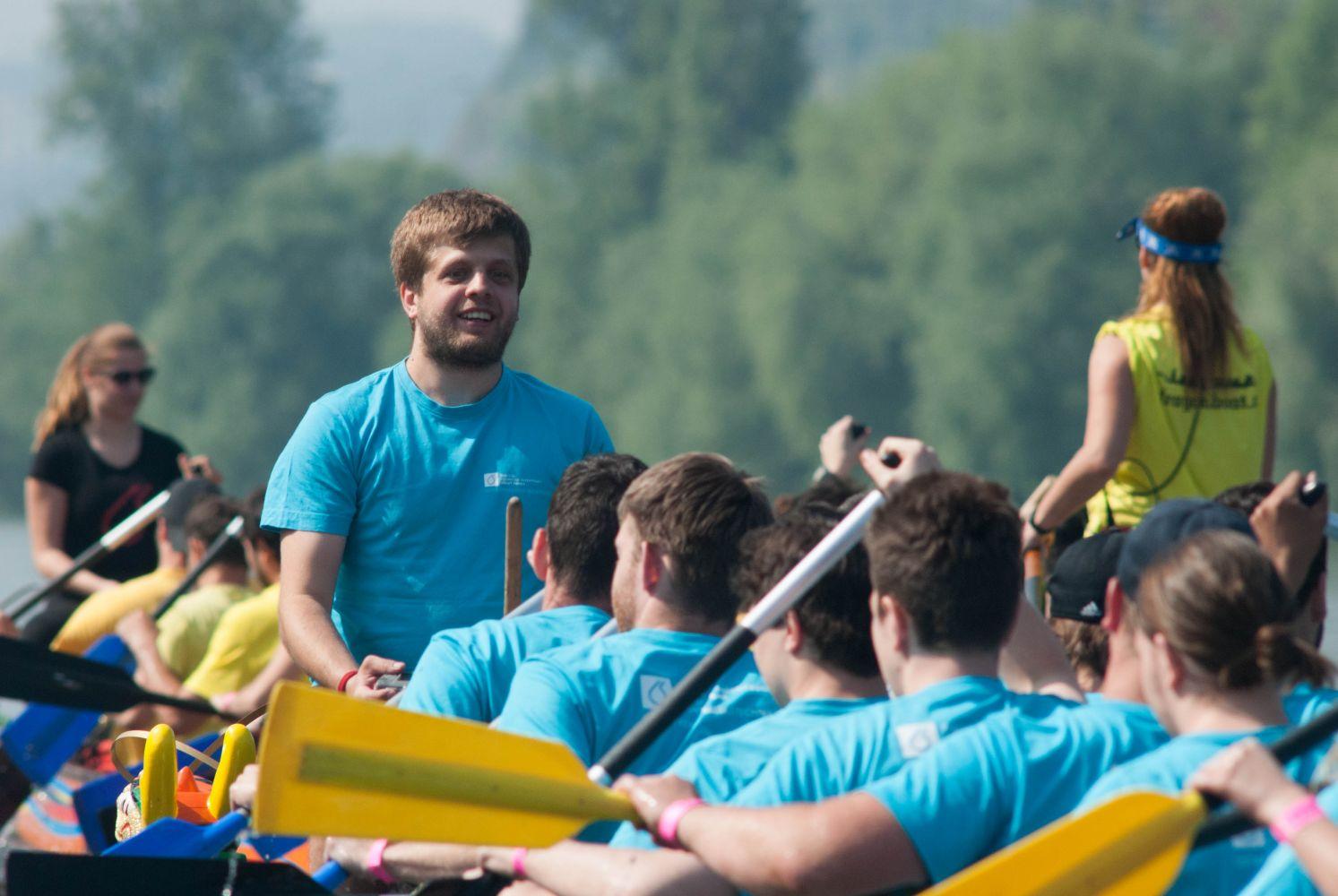 Dračí lodě pro FPBT ale Šípkův pohár získala FCHI