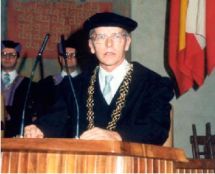prof. Dr. Daniel Belluš