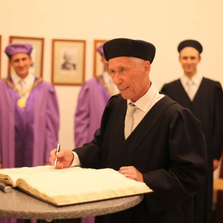 profesor Jiří Hanika