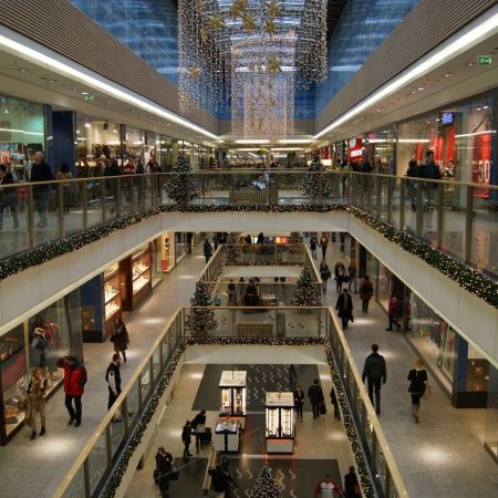 Krakow Shopping mall (Zygmunt Put, Wikimedia Commons)