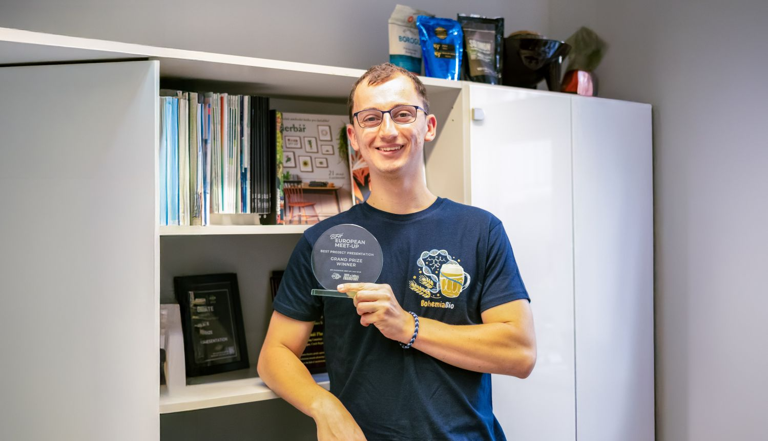 2025_08_07_Tomas_Ilias_Stela_Kasperanova_80_003 (edited 18.11.25 15:12:43)