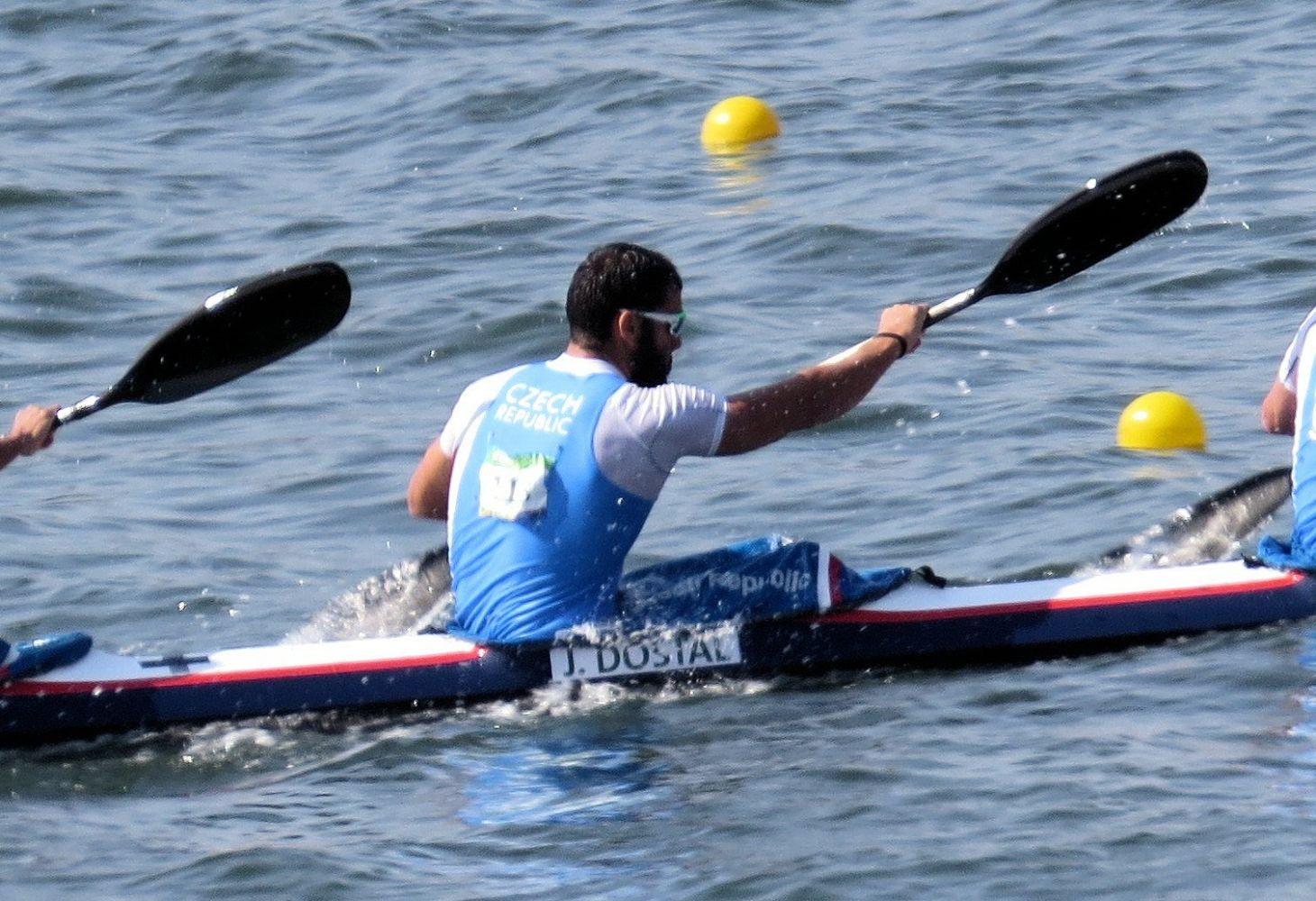 Rio_2016._Canoagem_de_Velocidade-Canoe_sprint_(28855586070) Rio_2016._Canoagem_de_Velocidade-Canoe_sprint_(28855586070)